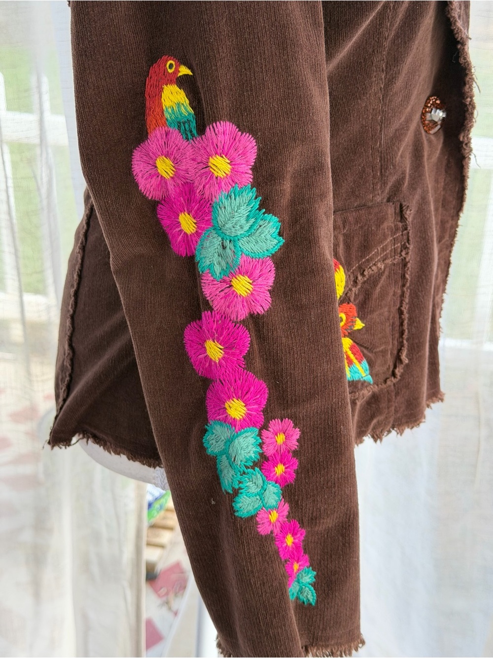Johnny Was Embroidered Brown Corduroy Jacket with Floral & Bird Motifs Blazer Sm - Picture 8 of 14